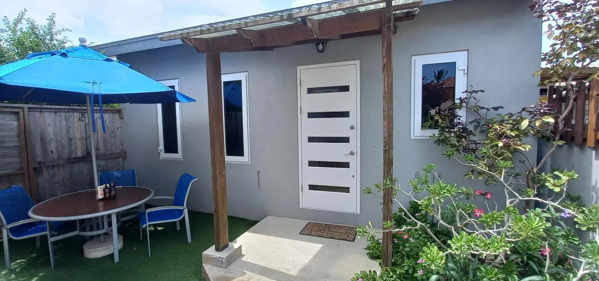 Semerel Apartment Palm Beach Aruba
